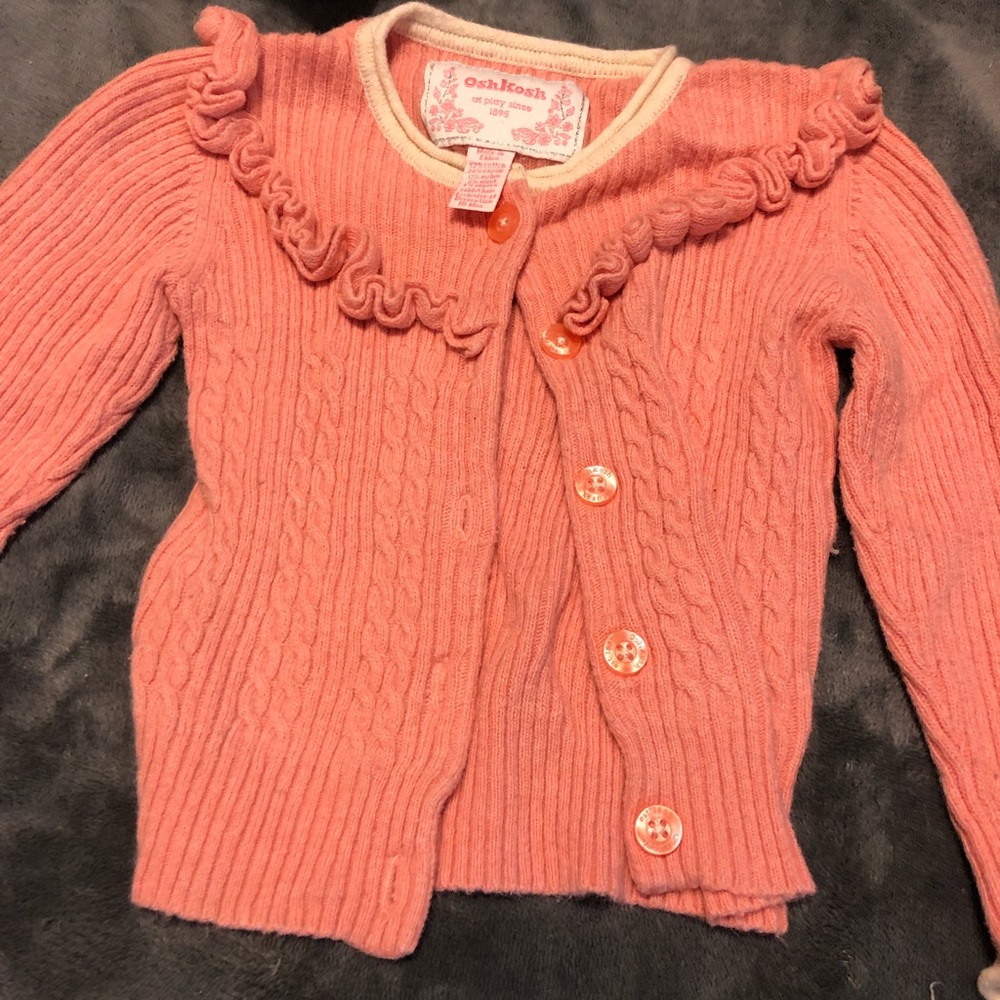 Girl’s sweater